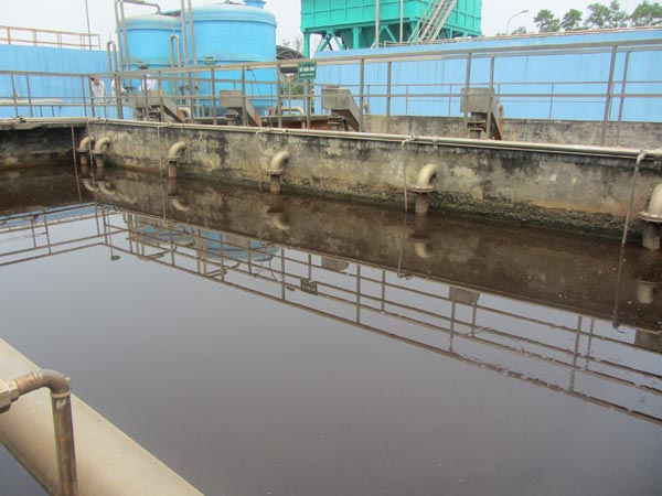 bọc composite bể chứa nước thải