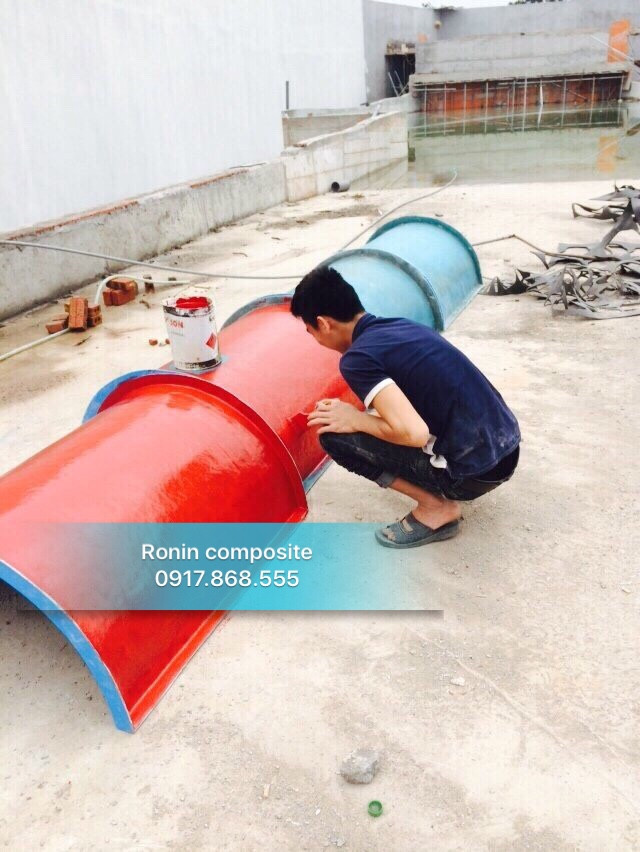 cầu trượt composite