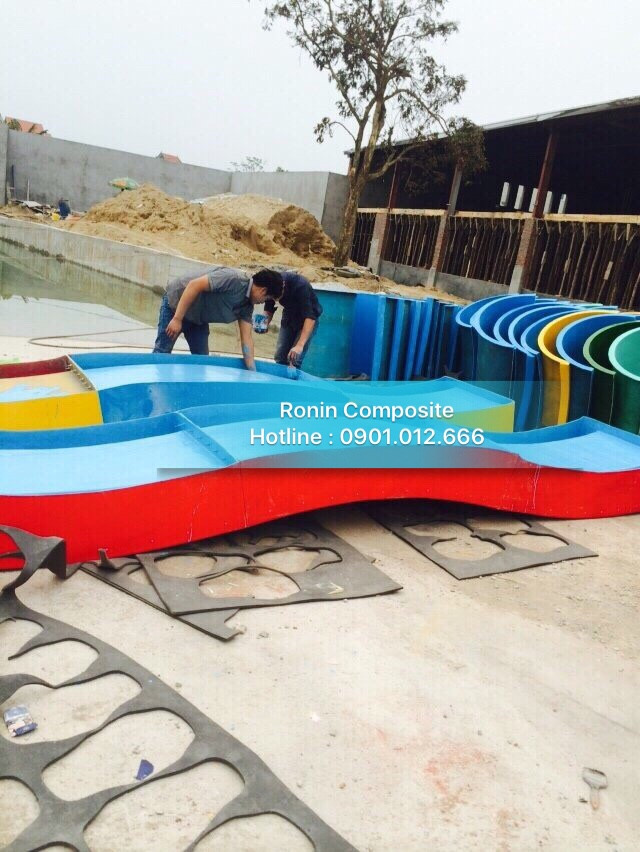 cầu trượt composite