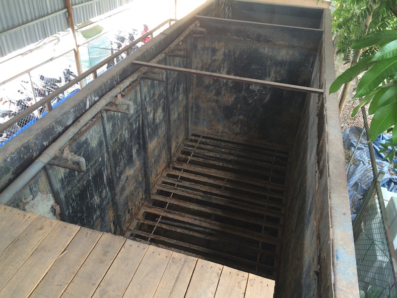 Bọc FRP bể nước thải