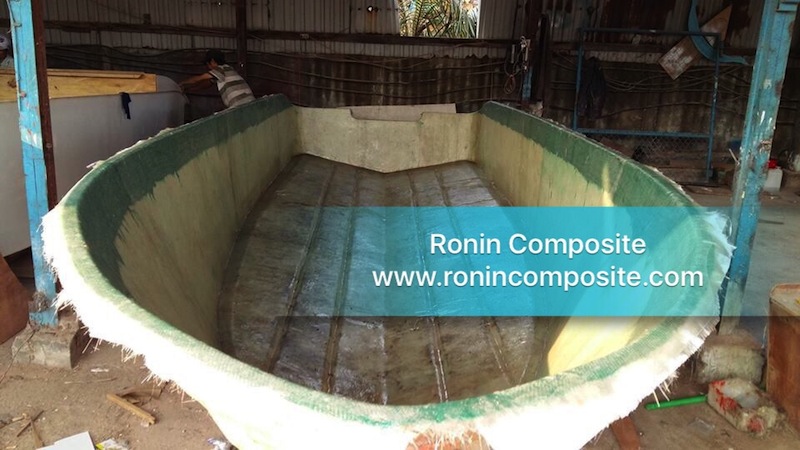 thuyền composite