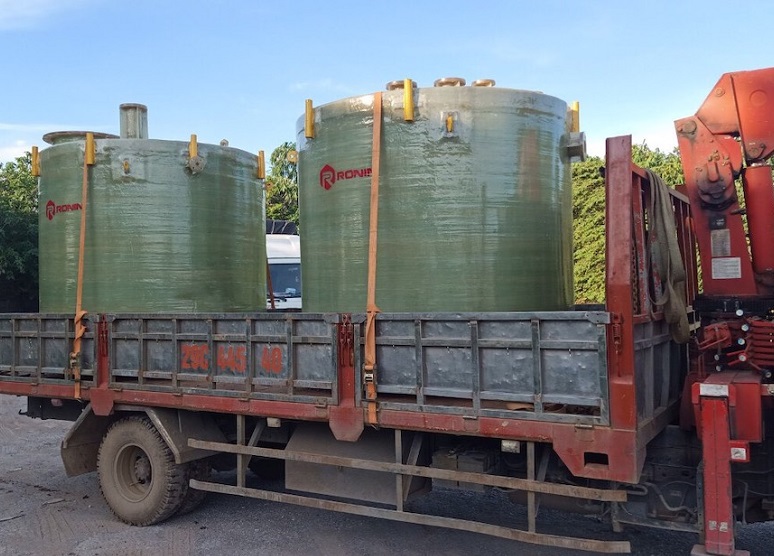 Cung cấp Bồn chứa hoá chất và tháp hấp thụ hơi acid cho nhà máy Poshaco - Hưng Yên .